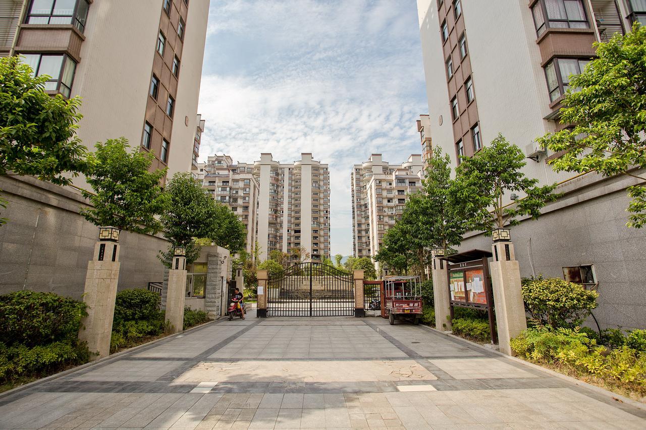 Midsummer Homestay Zhangjiajie Exterior foto